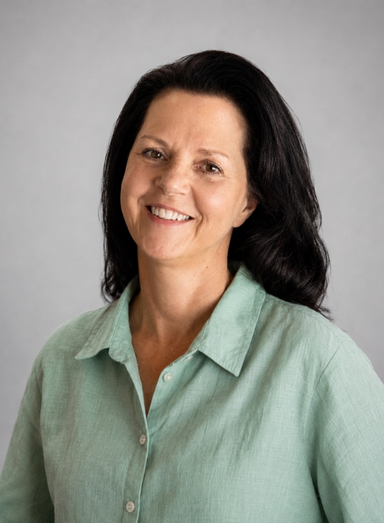 Verna - Accountant